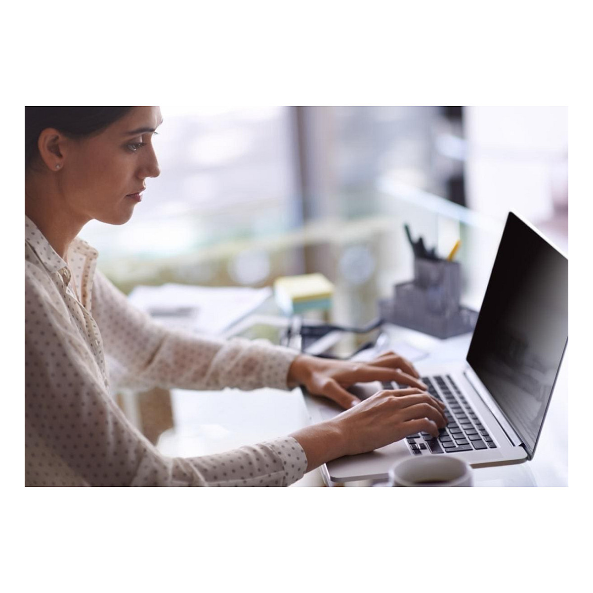 Mbrojtës të Ekranit për Laptop 3M PF156W9B / 15.6" / 16:9 / Privacy Filter / COMPLY Flip Attach - Zezë 3