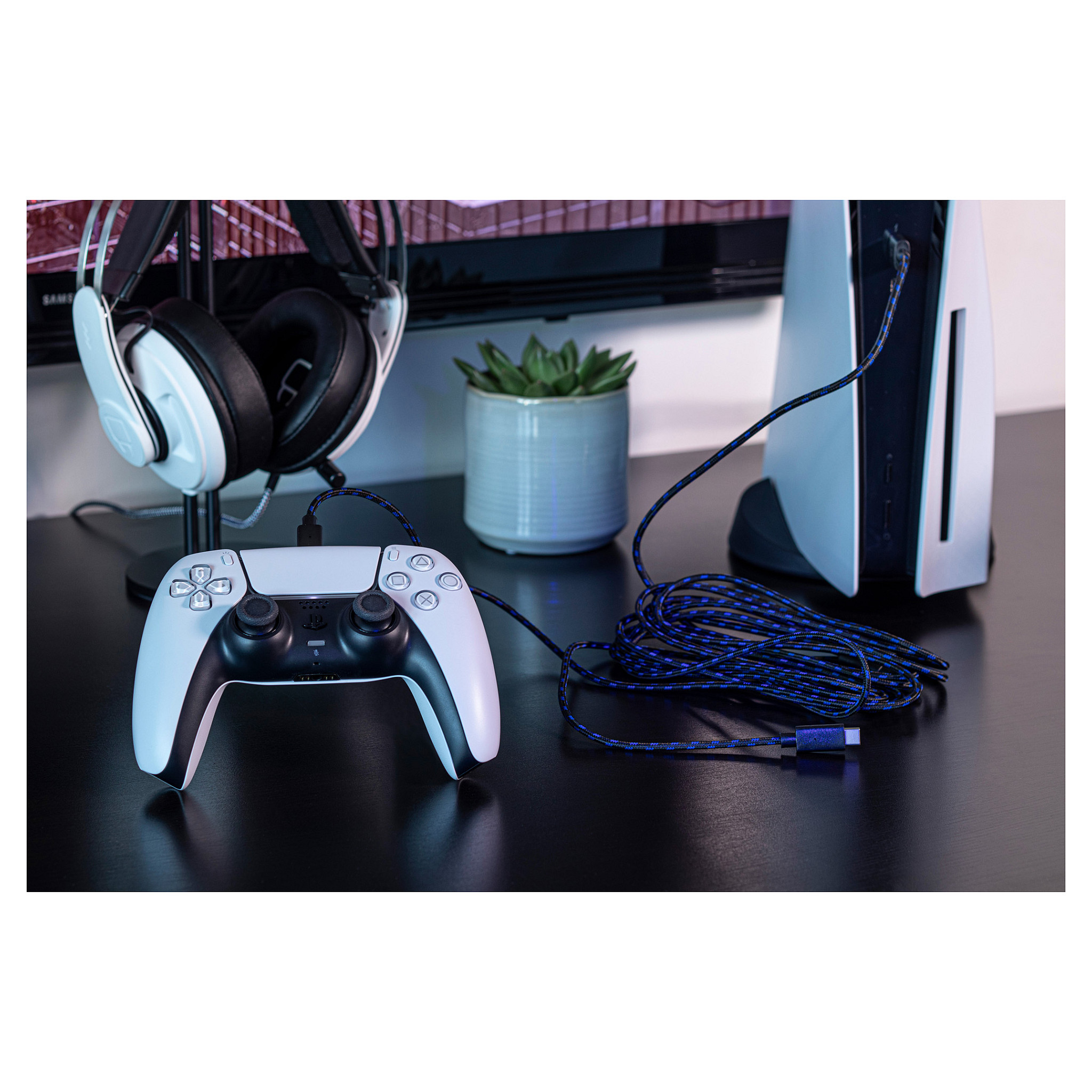 Aksesorë për Konsolë Venom VS5002 / PlayStation 5 / Dual Play & Charge Cable / USB-A në 2x USB-C / 3 m – Zezë/Blu 6
