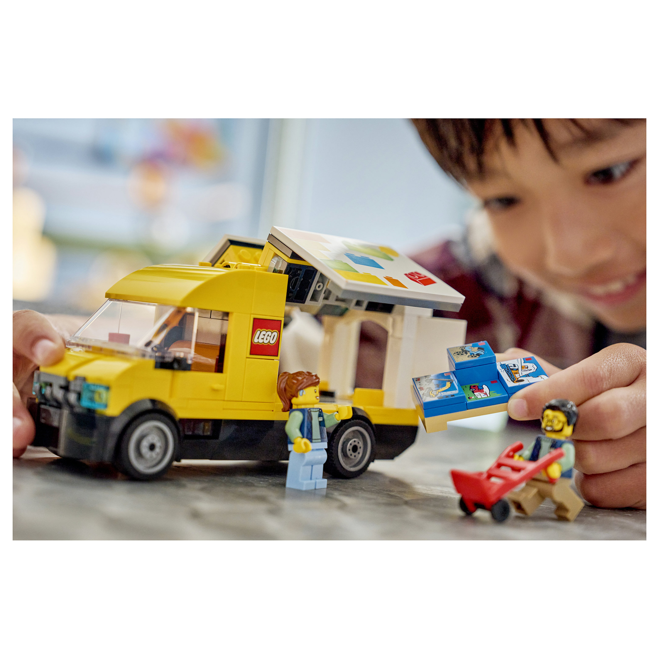 LEGO City The Van 60500 thumbnail 4