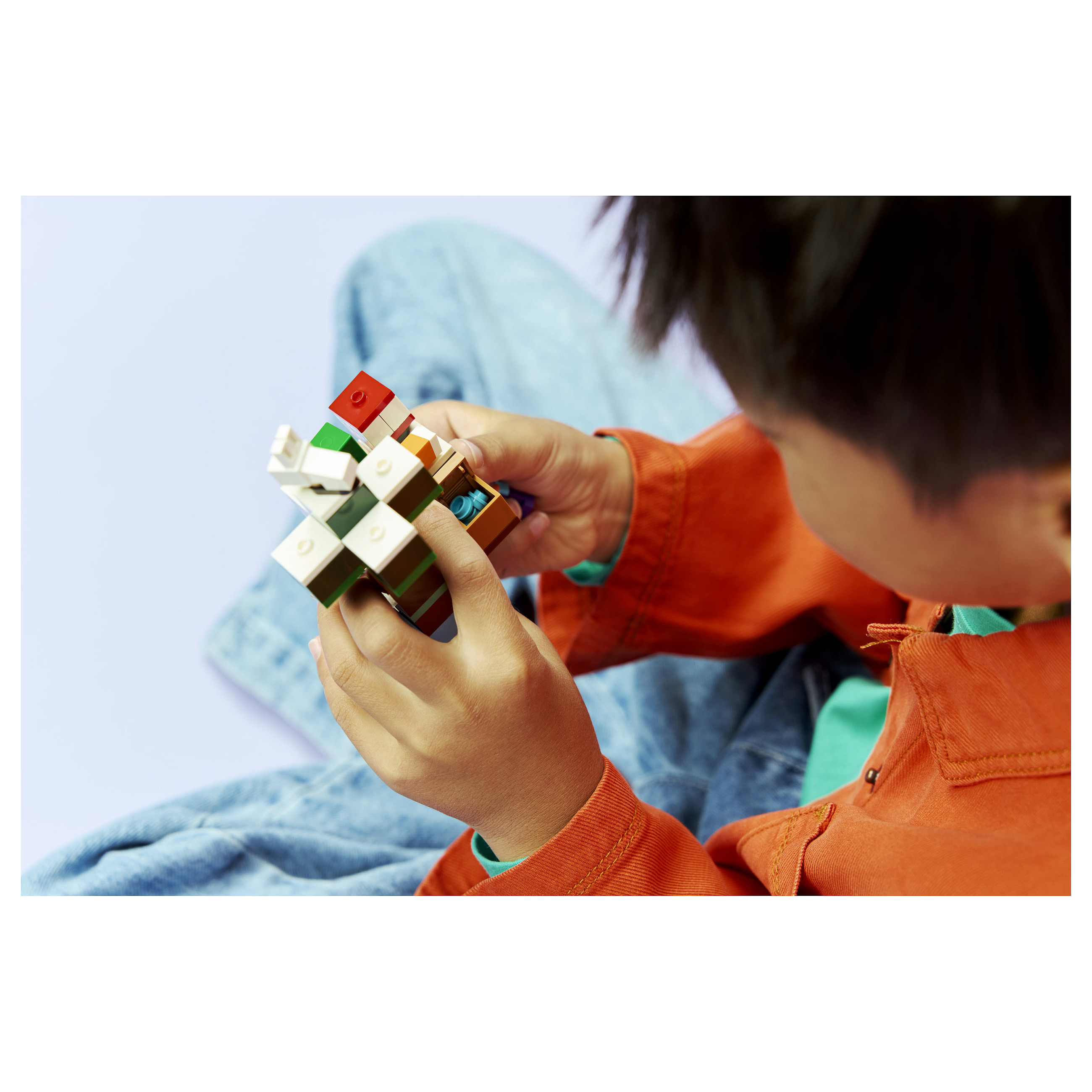 LEGO Minecraft 21583 building toy thumbnail 3