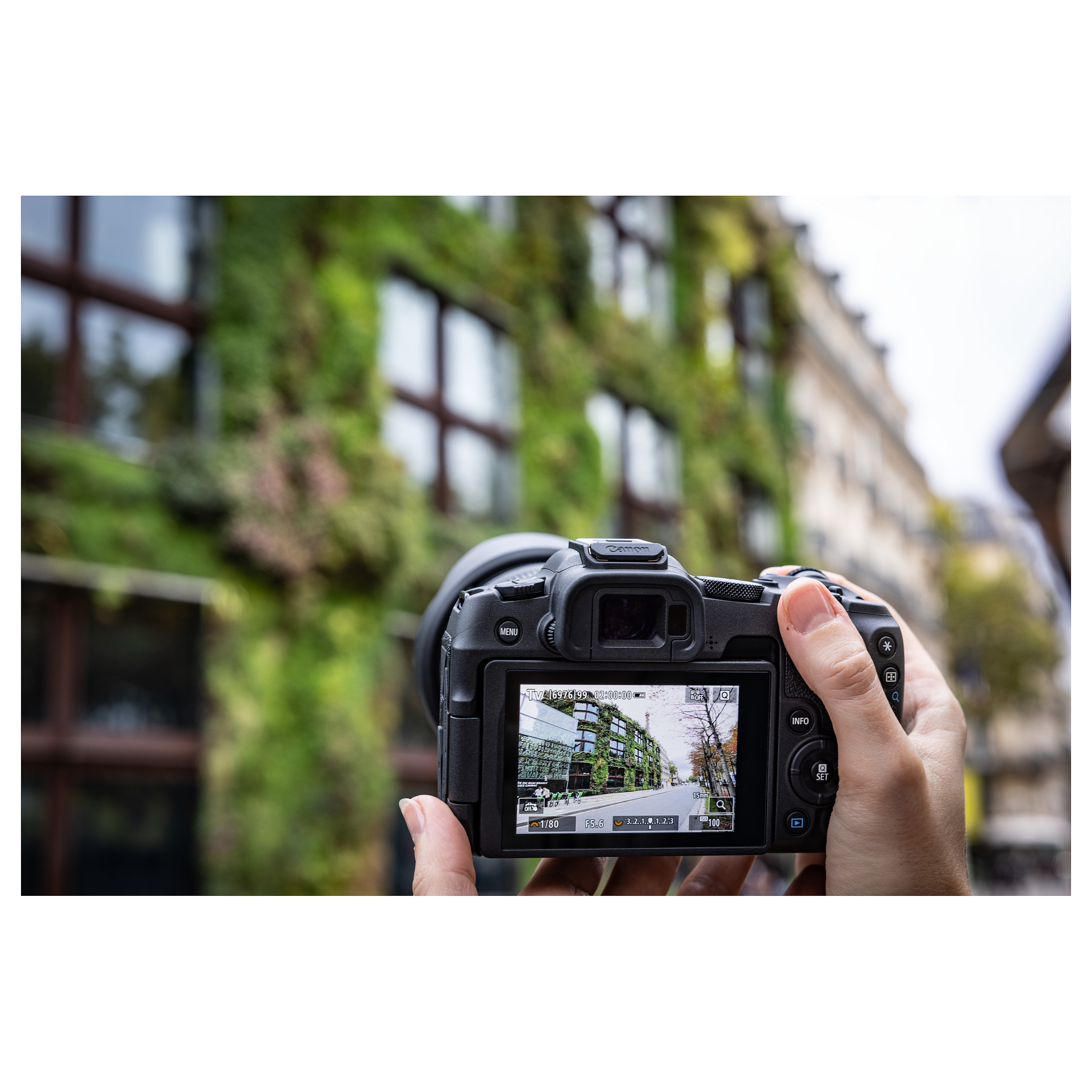 Kamerë Digjitale Canon EOS R8 Body, Full Frame, 24.2MP, 40fps, 4K 60fps, RF Mount - Zezë 8