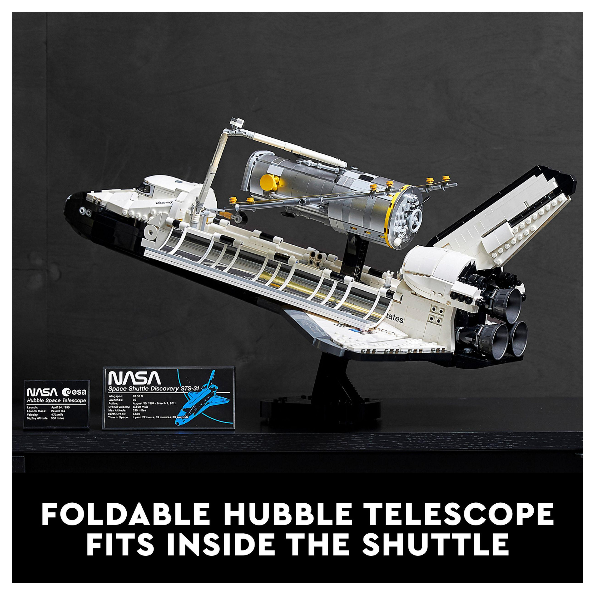 Lego Creator Expert NASA Space Shuttle Discovery thumbnail 4