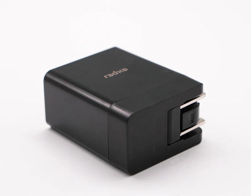 Adapter për Furnizim me Energji Radxa Power PD 30W EU, USB-C, për Raspberry Pi 5 - Zezë