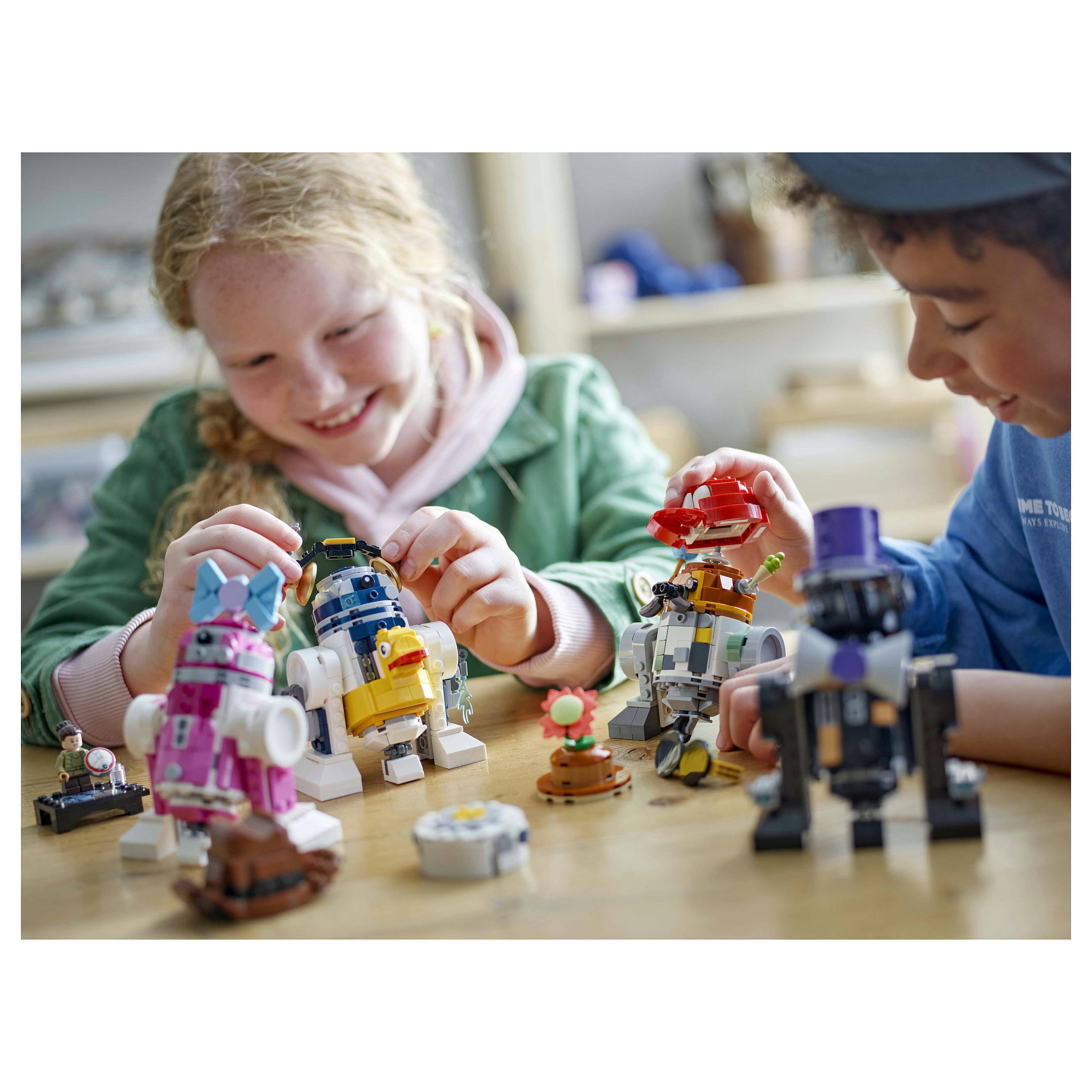 LEGO Star Wars Creative Play Droid Builder thumbnail 4