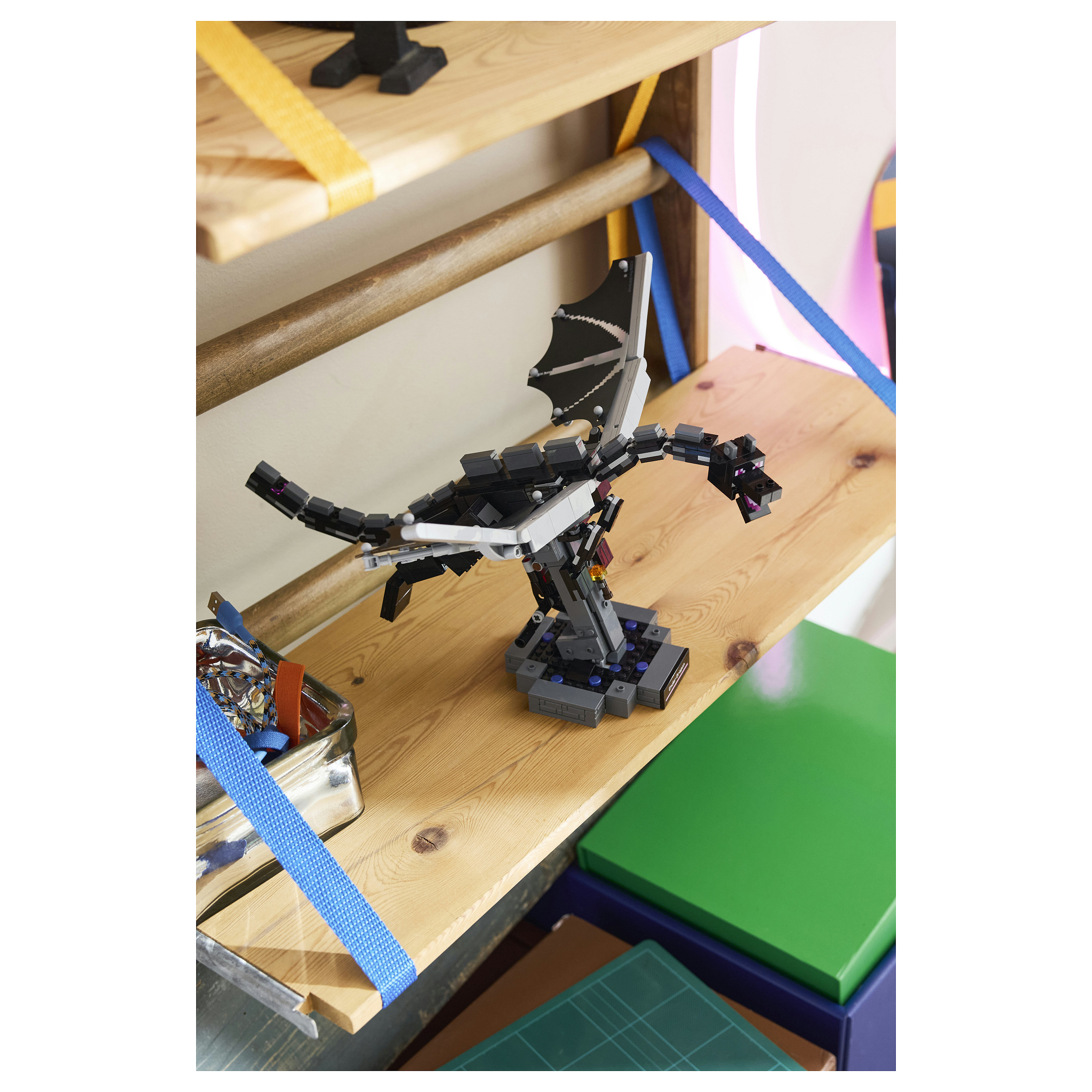 LEGO Minecraft 21595 building toy thumbnail 6