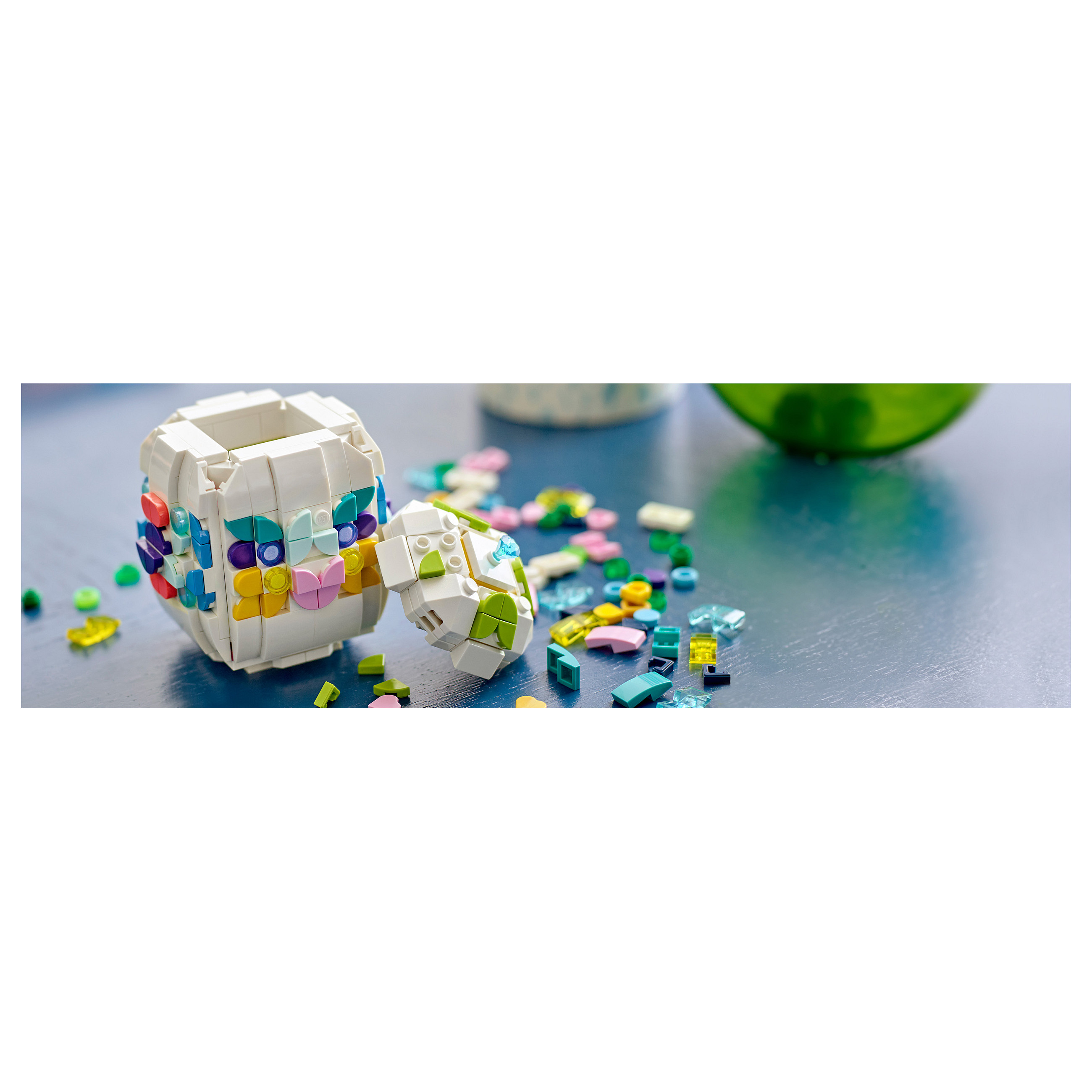 LEGO Iconic Decorative Easter Egg thumbnail 5