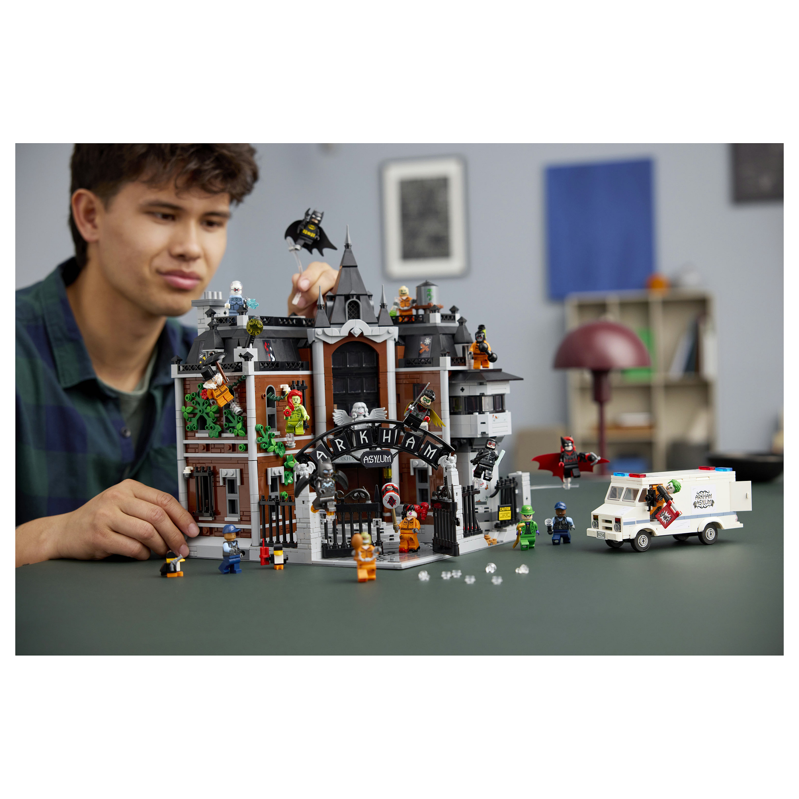 LEGO Arkham Asylum thumbnail 4