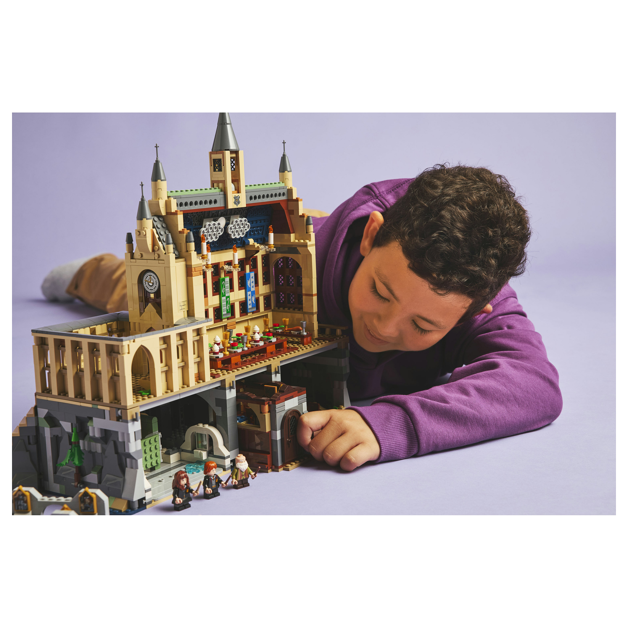 LEGO Harry Potter Hogwarts Castle: Charms Class thumbnail 3