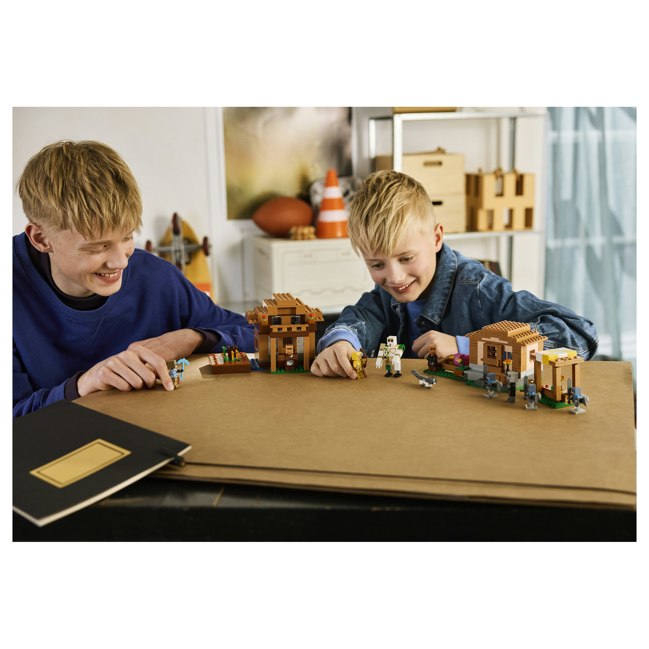 LEGO Minecraft 21596 building toy thumbnail 5