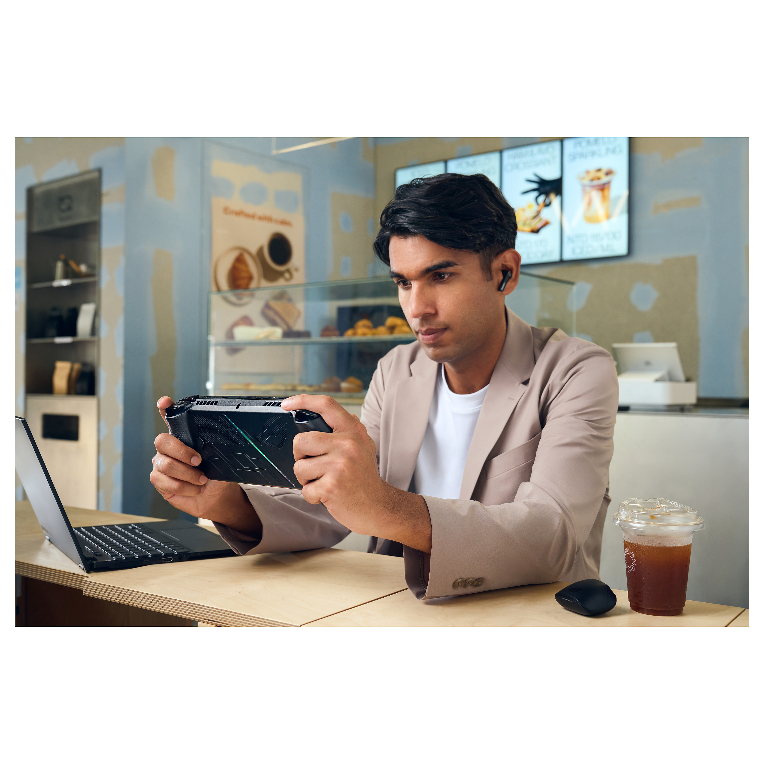 Konzolë Portative Gaming ASUS ROG Xbox Ally X / RC73XA-NH011W / Ryzen AI Z2 Extreme / 24 GB / 1 TB SSD / 7" FHD / 120 Hz / Windows 11 – Zezë 7