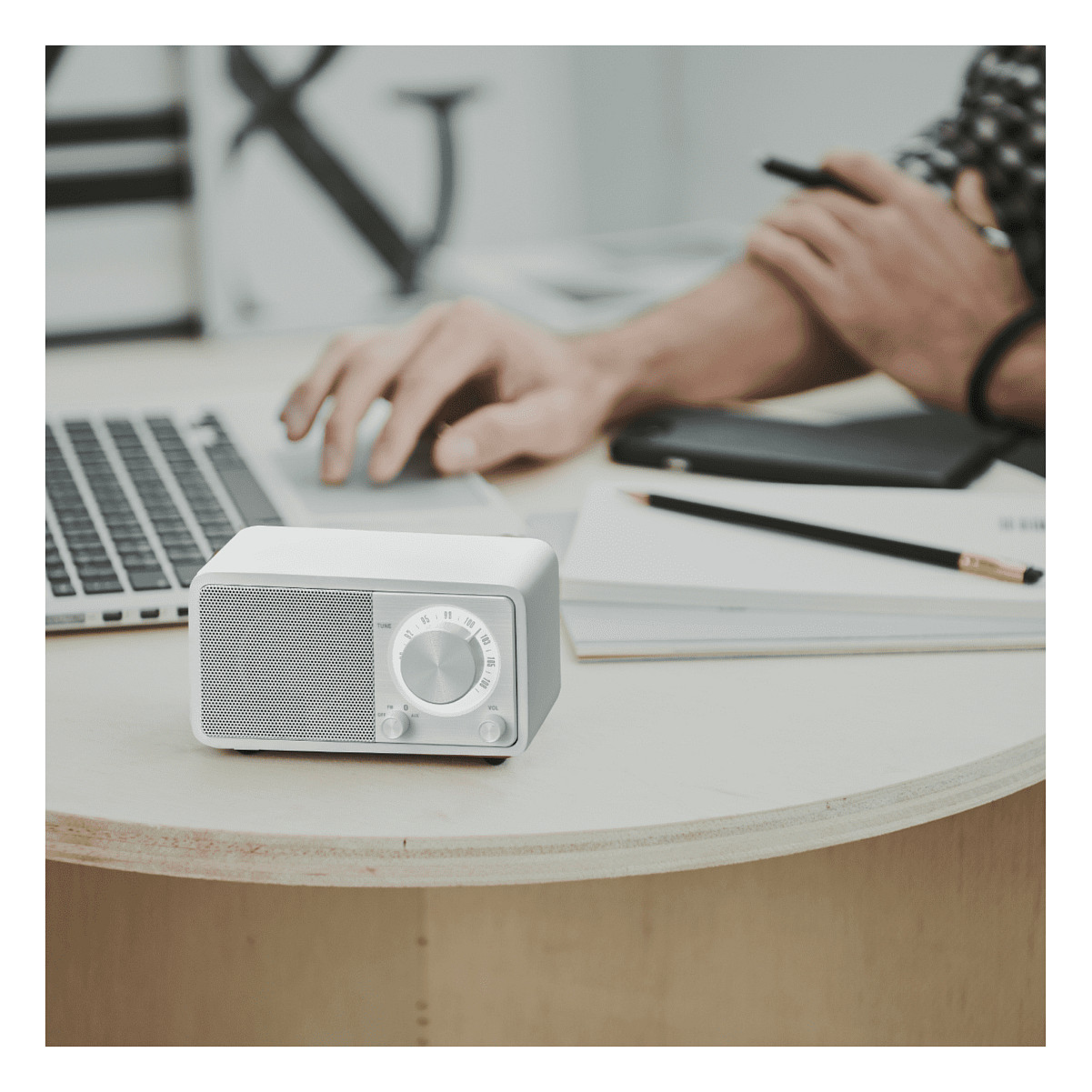 Radio portative Sangean WR-7, FM, bateri Li-Ion 2600 mAh, autonomi deri në 36 orë - Bardhë 5