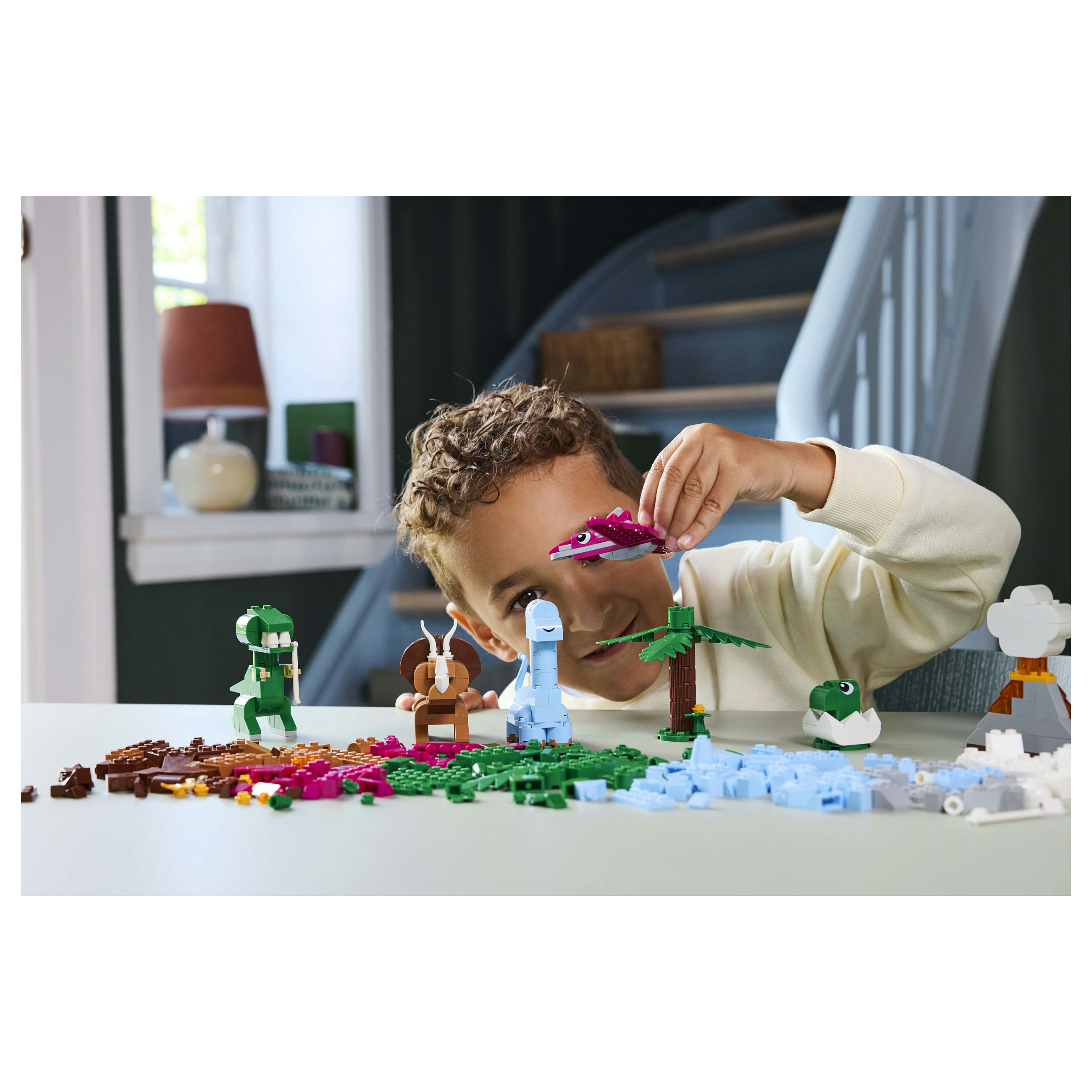 LEGO Classic Creative Dinosaurs 11041 thumbnail 3