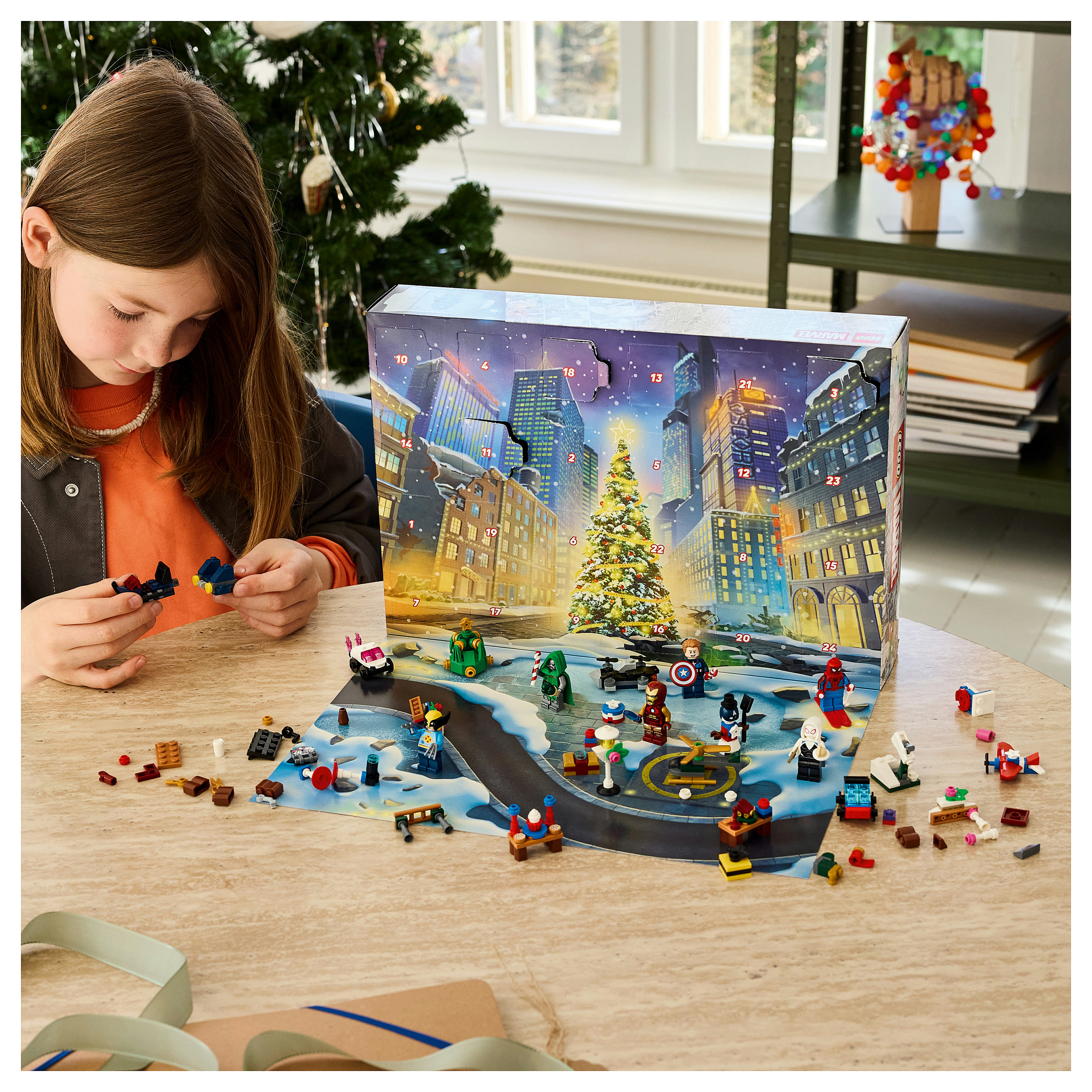 LEGO Marvel Advent Calendar 2026 76340 thumbnail 5