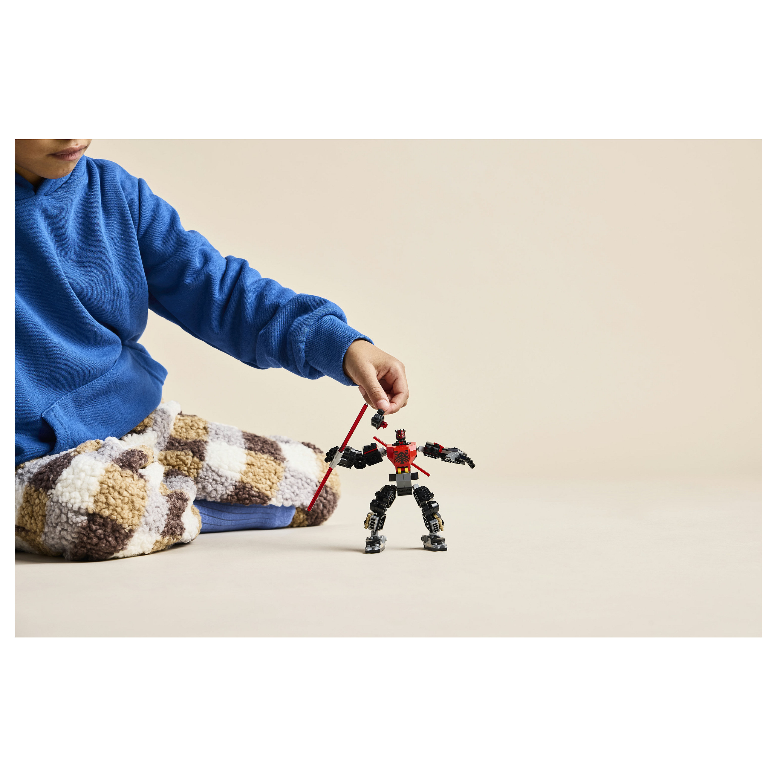 LEGO Star Wars Darth Maul Mech 75411 thumbnail 4