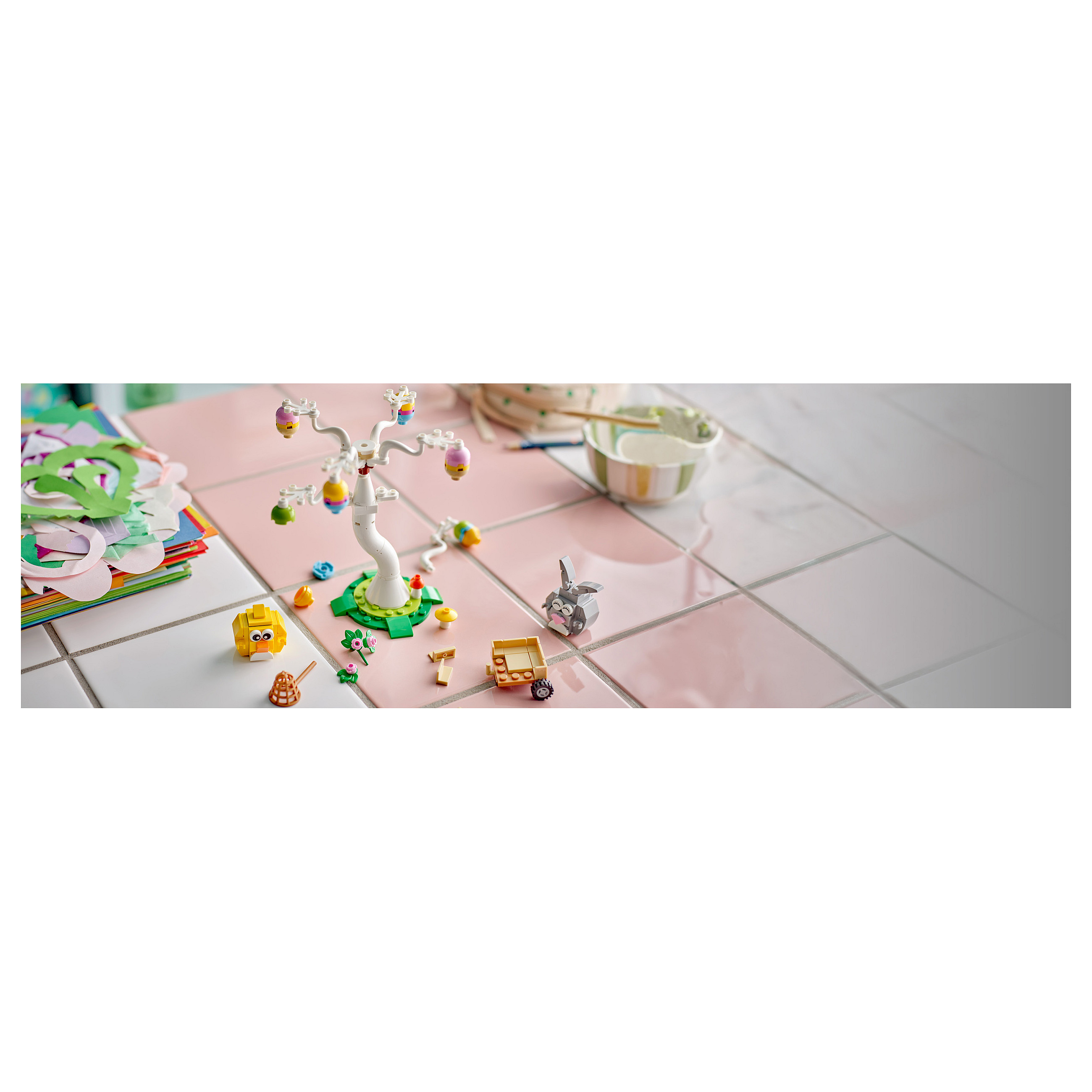 LEGO Iconic Easter Bunny and Chick Egg Hunt thumbnail 6