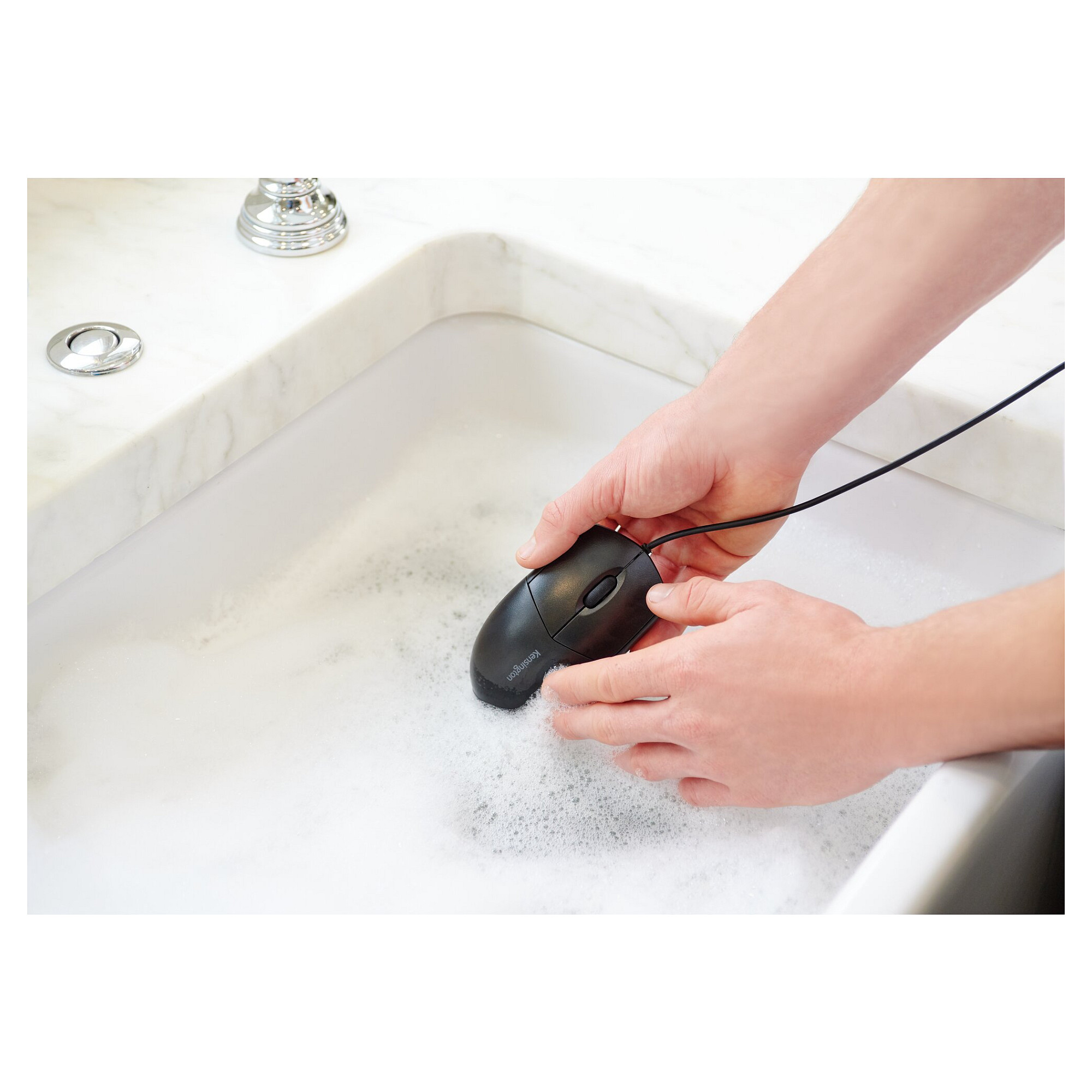 Maus me Kabllo Kensington Pro Fit Washable / Optik / 1600 DPI / 3 Butona / USB / IP67 - Zezë 2