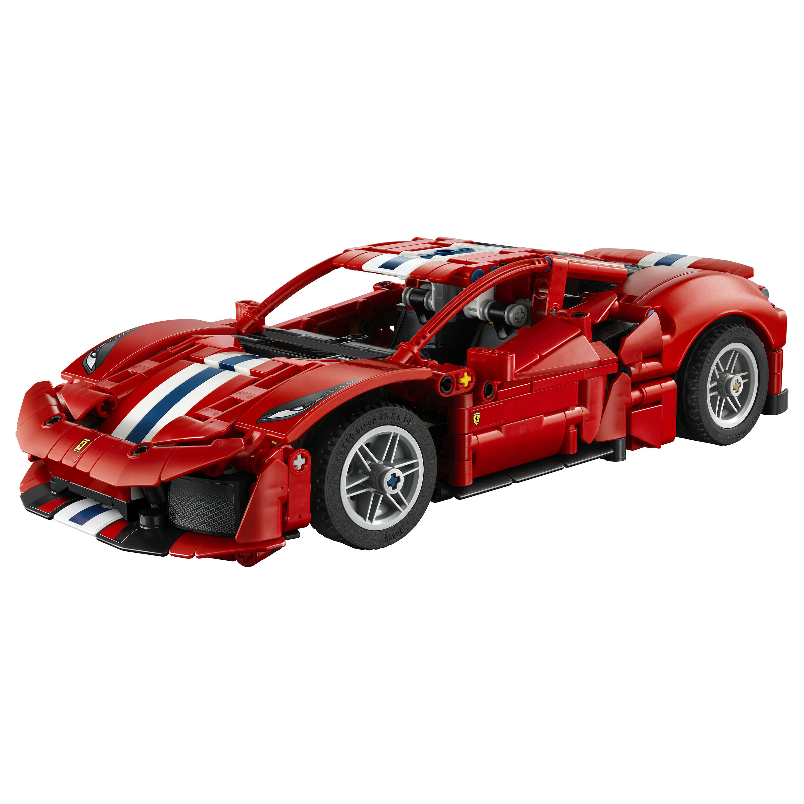 LEGO Technic Ferrari 488 PISTA Auto thumbnail 2