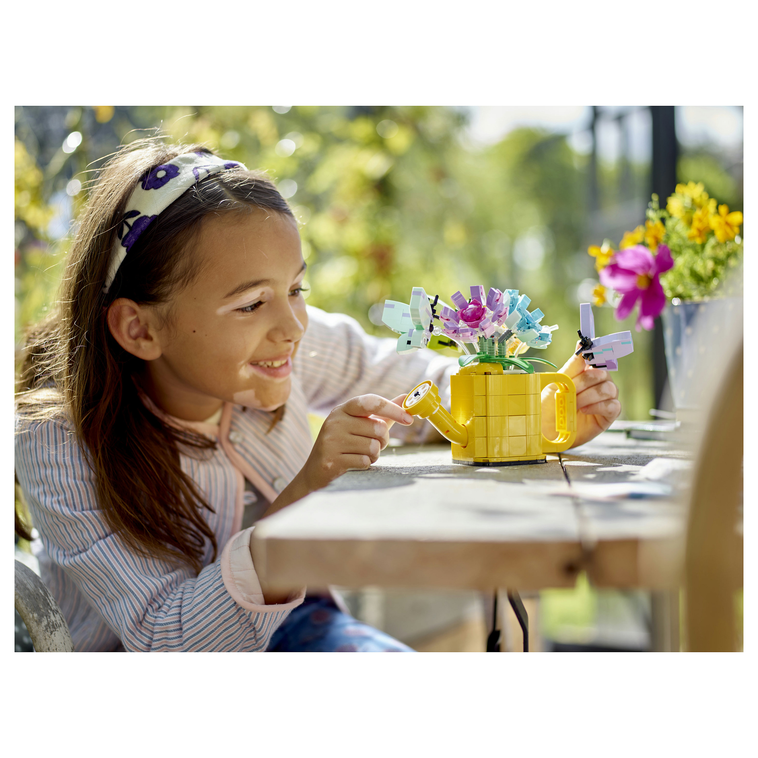 LEGO Creator 31149 Watering Can with Flowers thumbnail 4