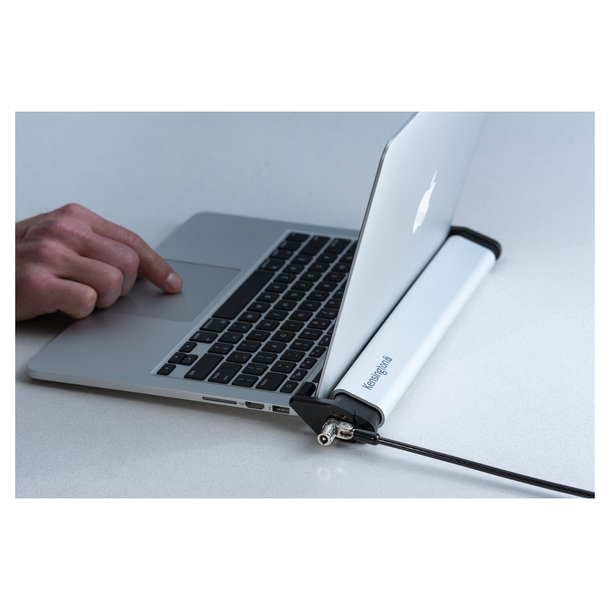 Kensington Laptop Locking Station 11-15.6" without cable lock thumbnail 5