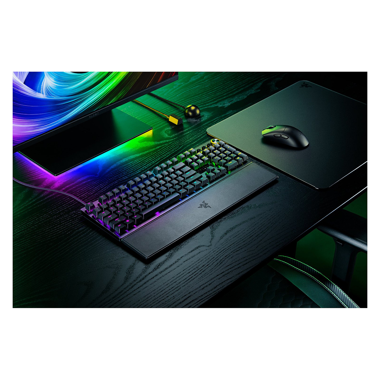 Tastierë Gaming Razer Huntsman V3 Pro 8KHz / Wired / Full-Size / Analog Optical Gen-2 / Rapid Trigger / 8000 Hz / RGB / USB-C – Zezë 7