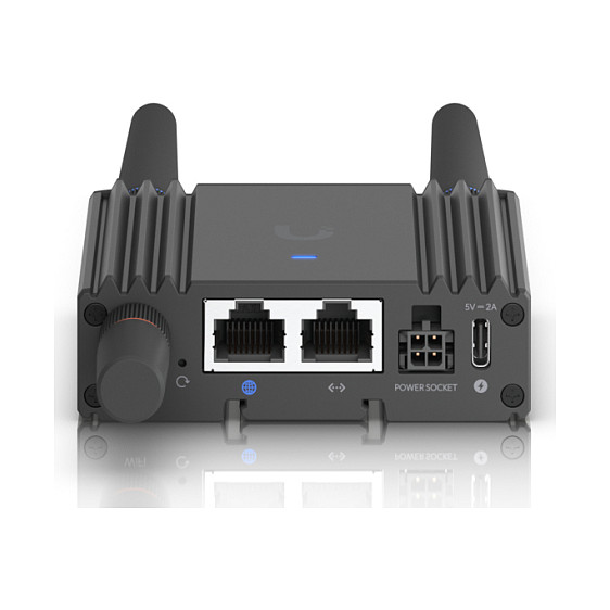 Ubiquiti UniFi Mobile Router Ultra UMR-Ultra – 4G LTE Cat 4, WiFi 4, 2x Fast Ethernet, VPN, Firewall, USB-C Power 6