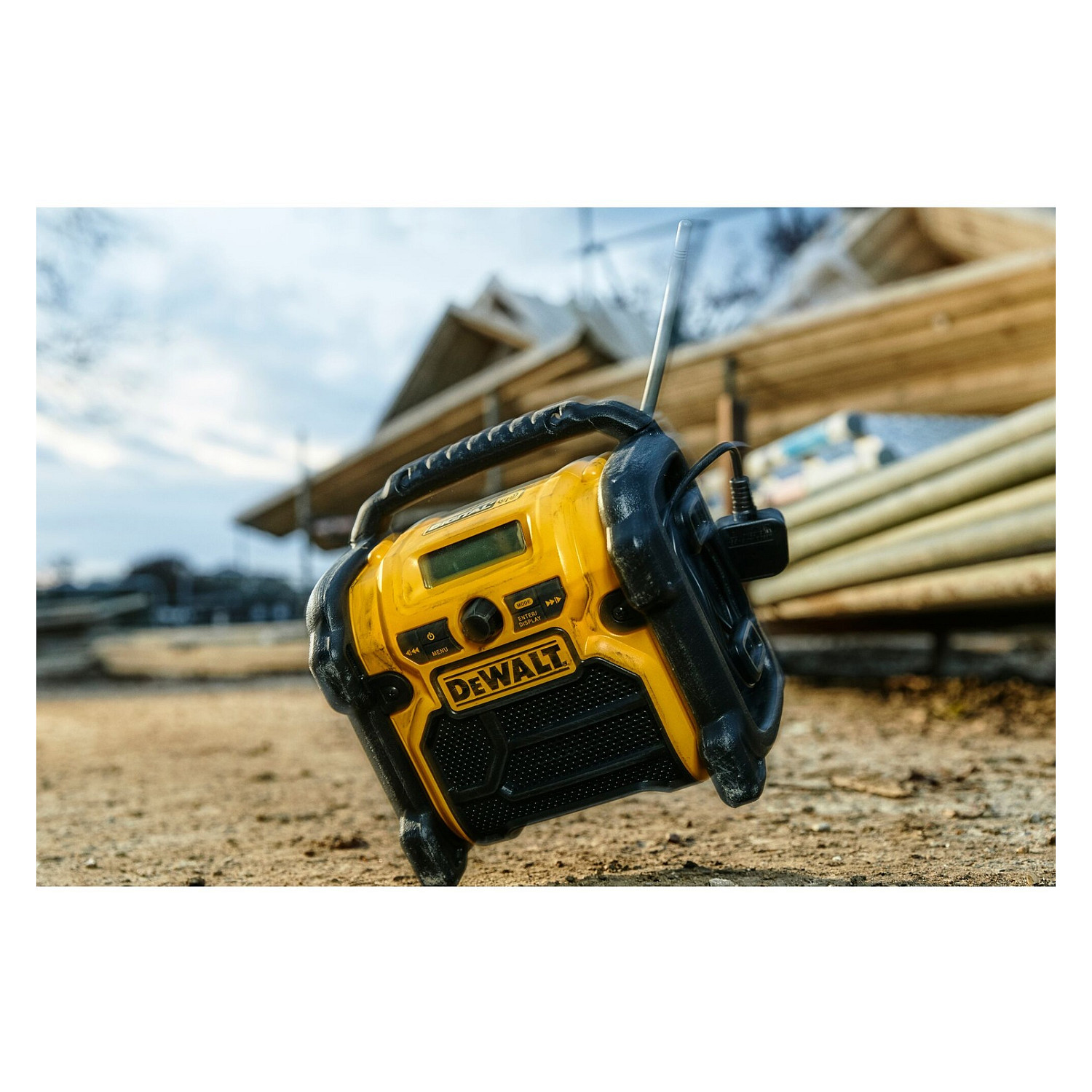 Radio DeWALT DCR020-QW, 10.8-18V, DAB+/FM, AUX, USB - Verdhë/Zezë 5