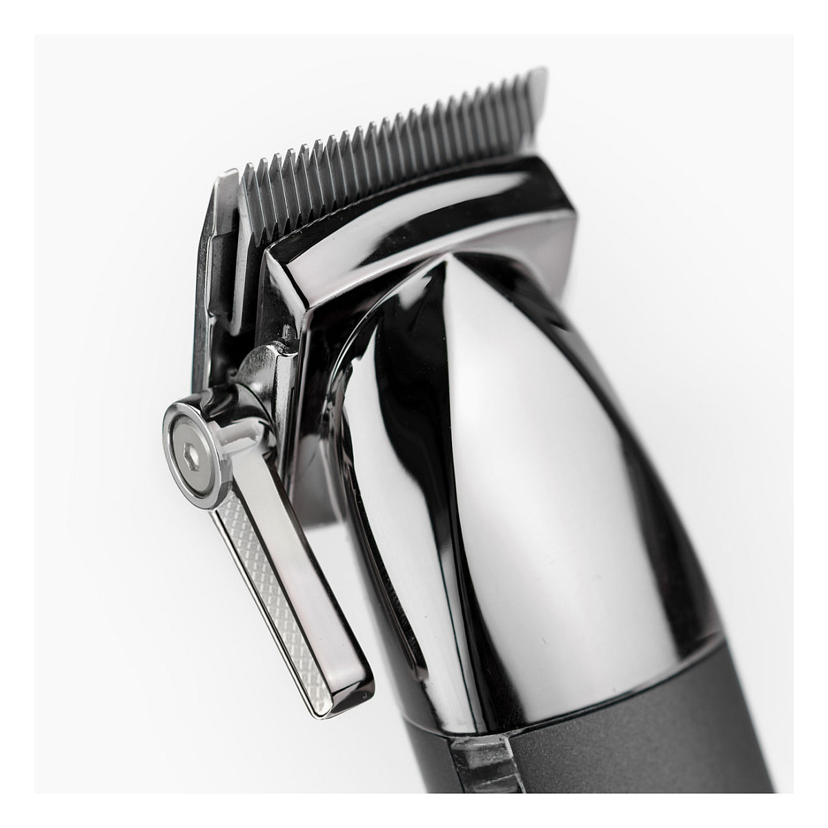 Makinë për Prerjen e Flokëve BaByliss Super-X Metal / E996E / Tehe Çeliku Japonez / 10 Krehra / 180 Minuta / Pa Kabllo – Gri 8