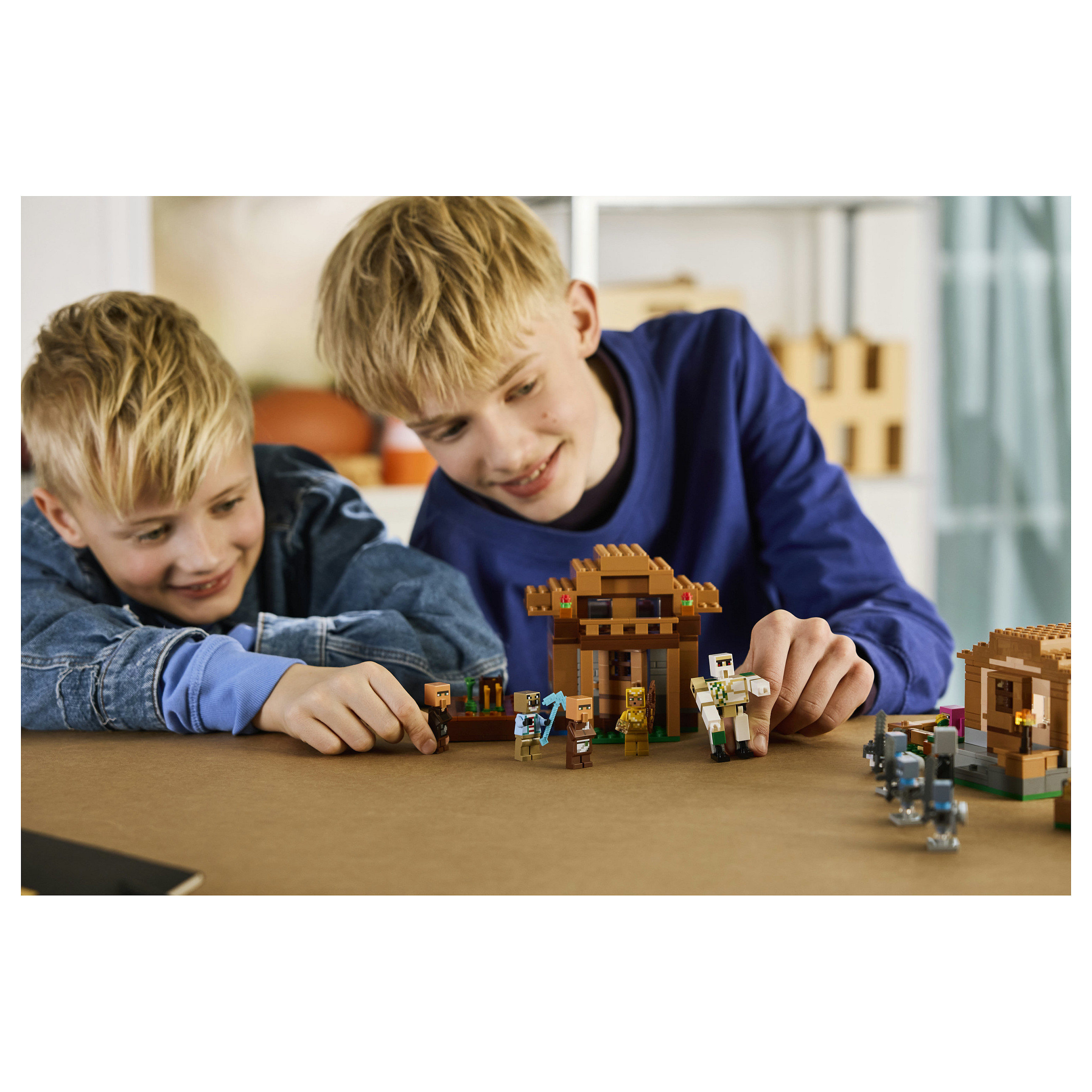 LEGO Minecraft 21596 building toy thumbnail 4