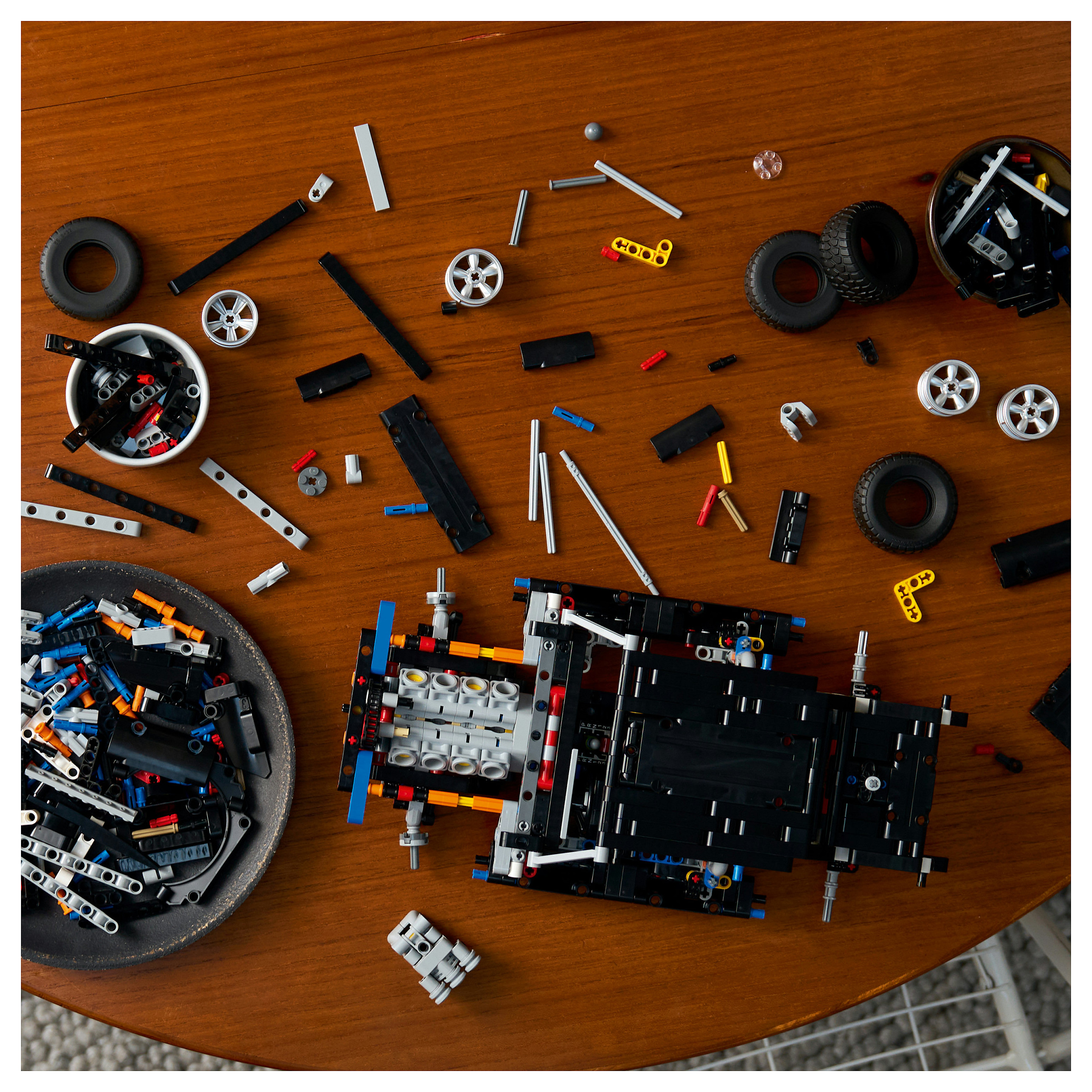 LEGO Technic 42231 building toy thumbnail 5