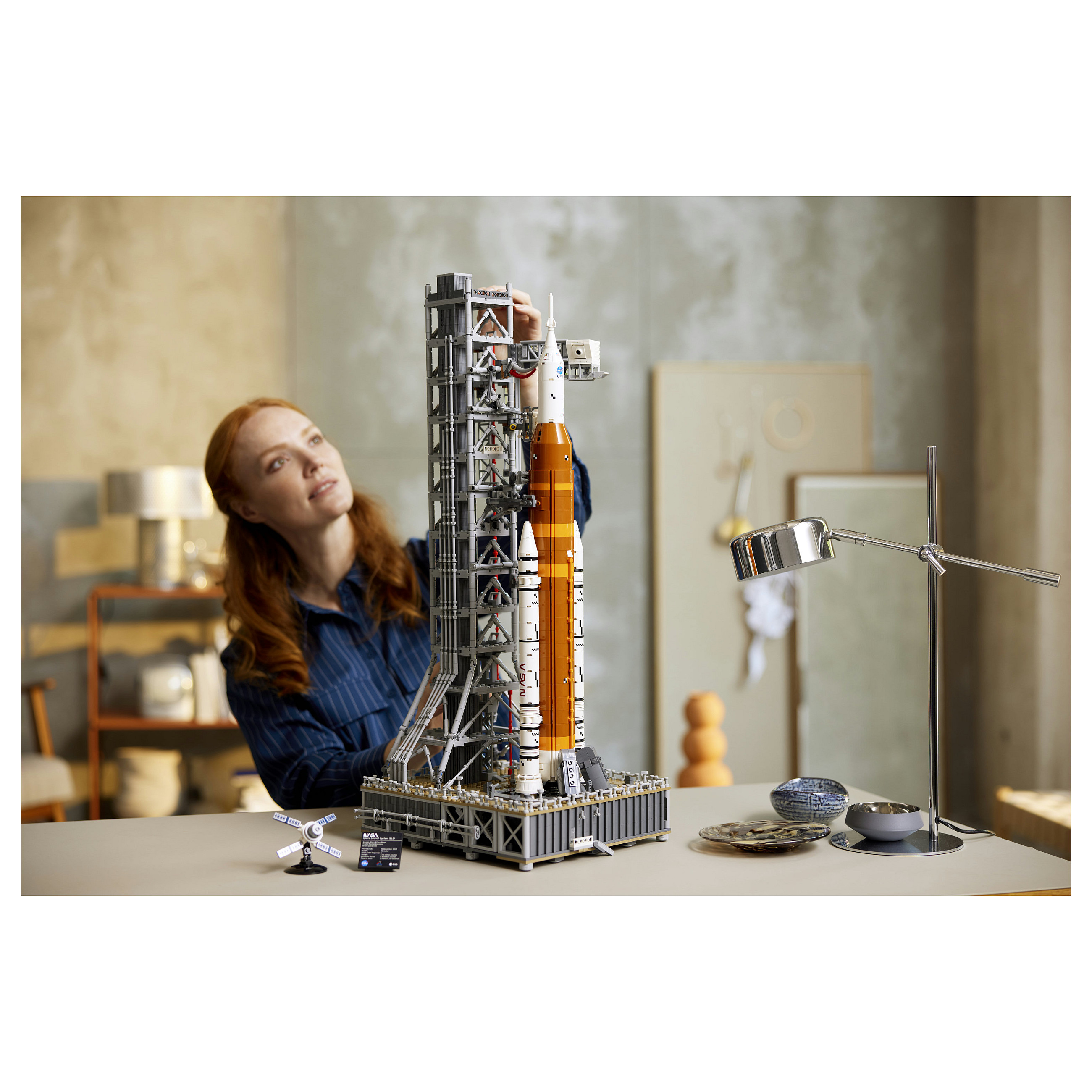 LEGO ICONS NASA Artemis Space Launch System thumbnail 3