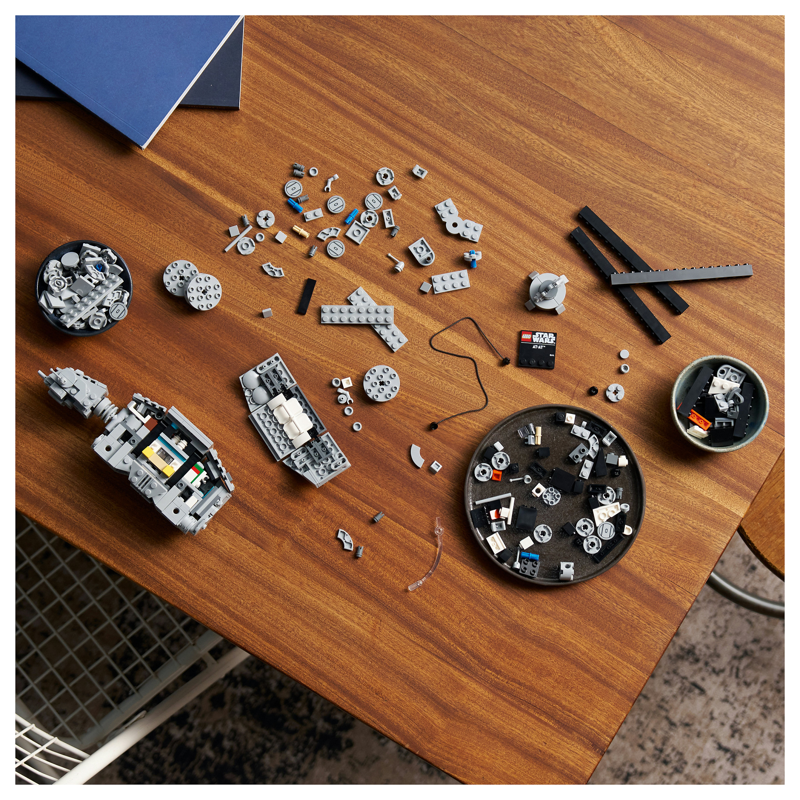 LEGO Star Wars AT-AT 75440 thumbnail 5