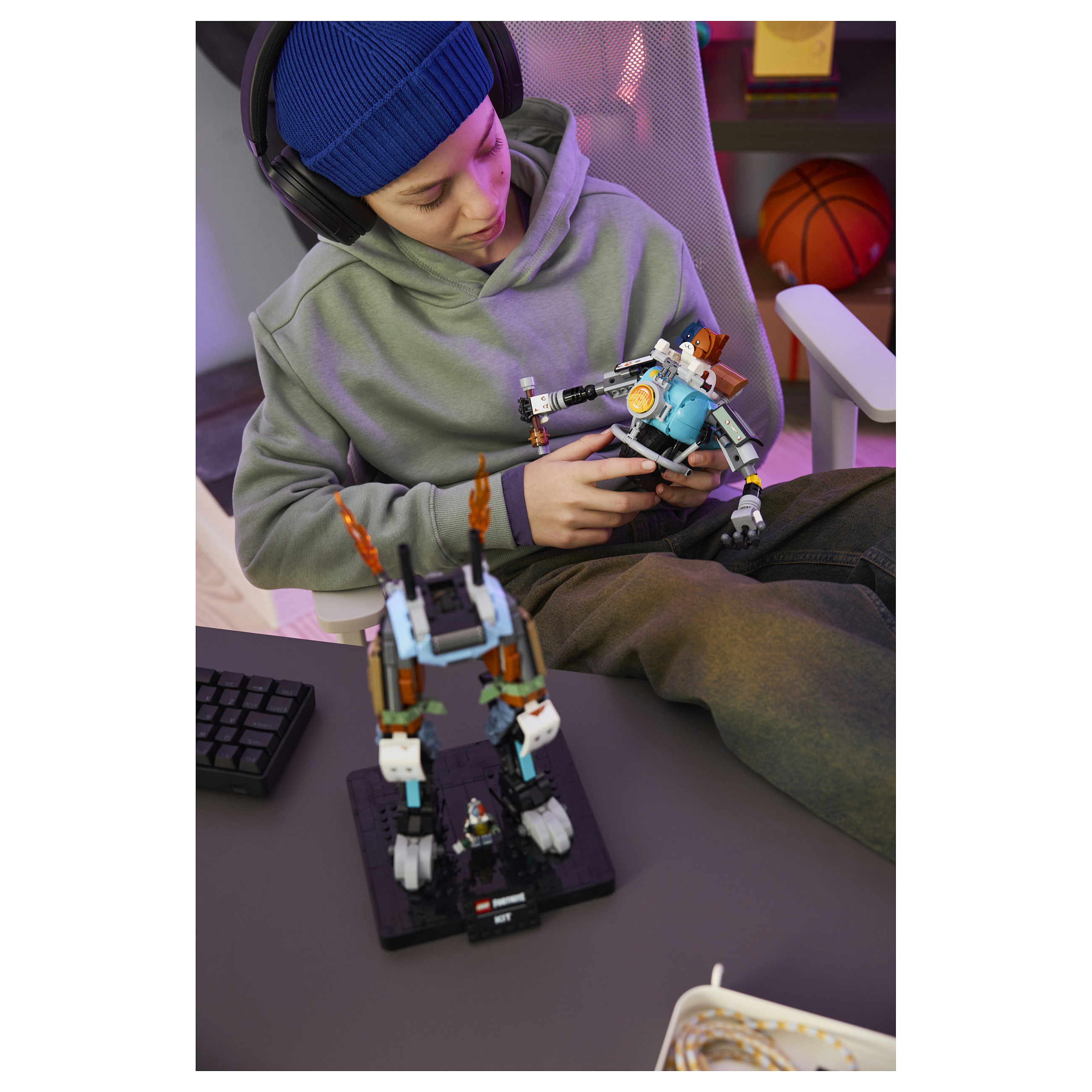 LEGO Fortnite KIT thumbnail 6