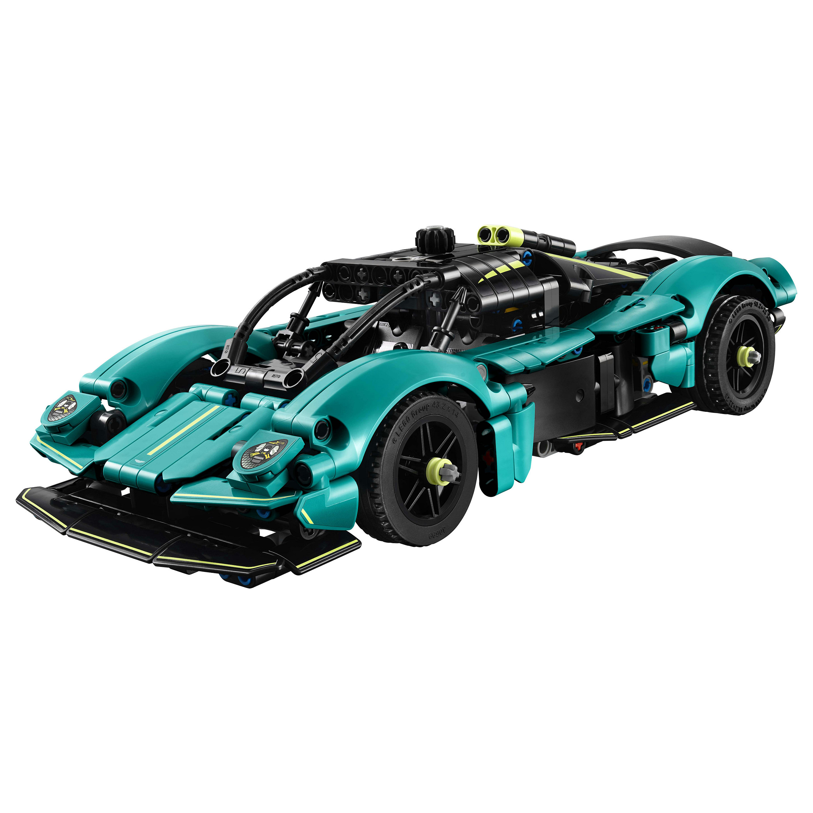 LEGO Technic Aston Martin Valkyrie 42208 thumbnail 2
