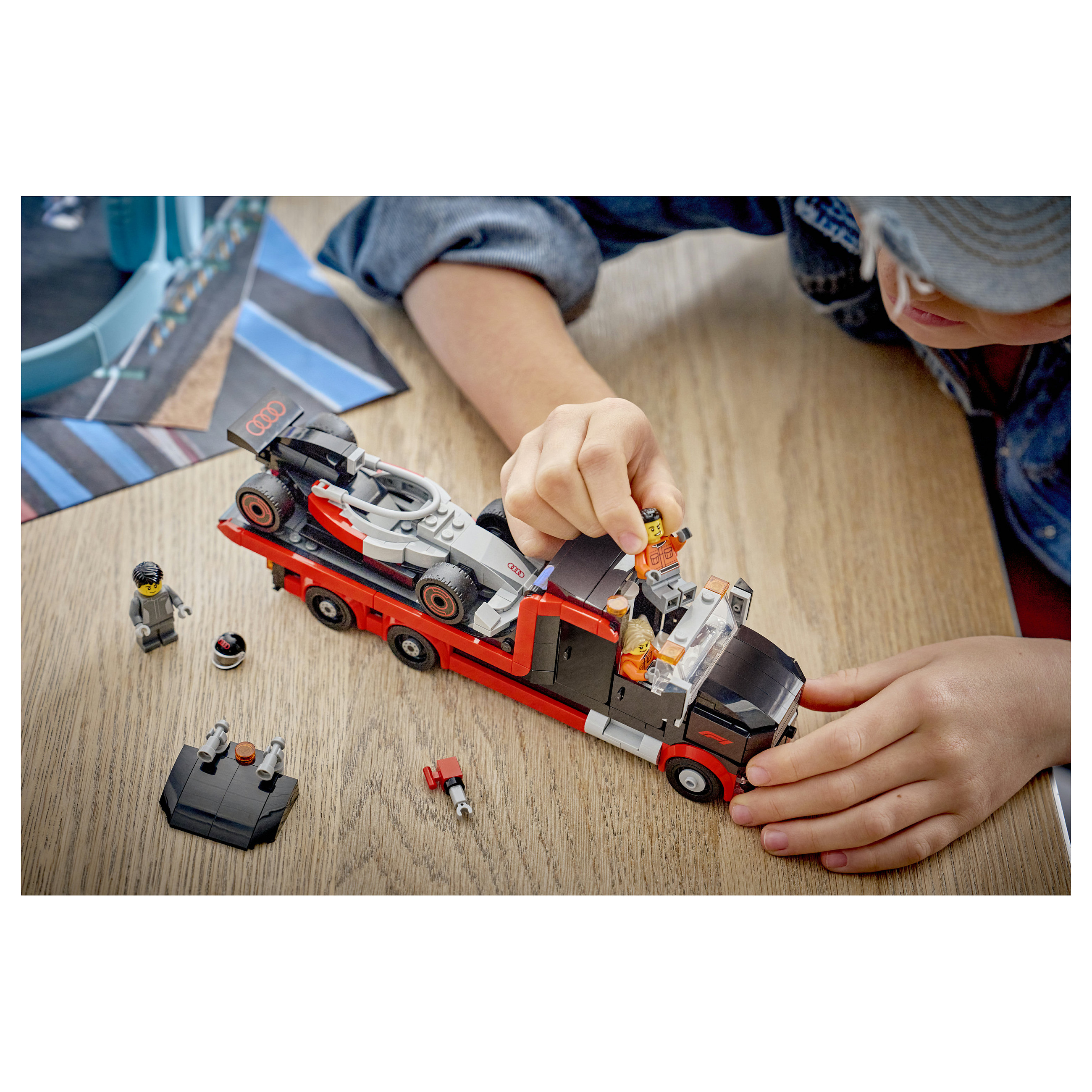 LEGO City 60493 building toy thumbnail 4
