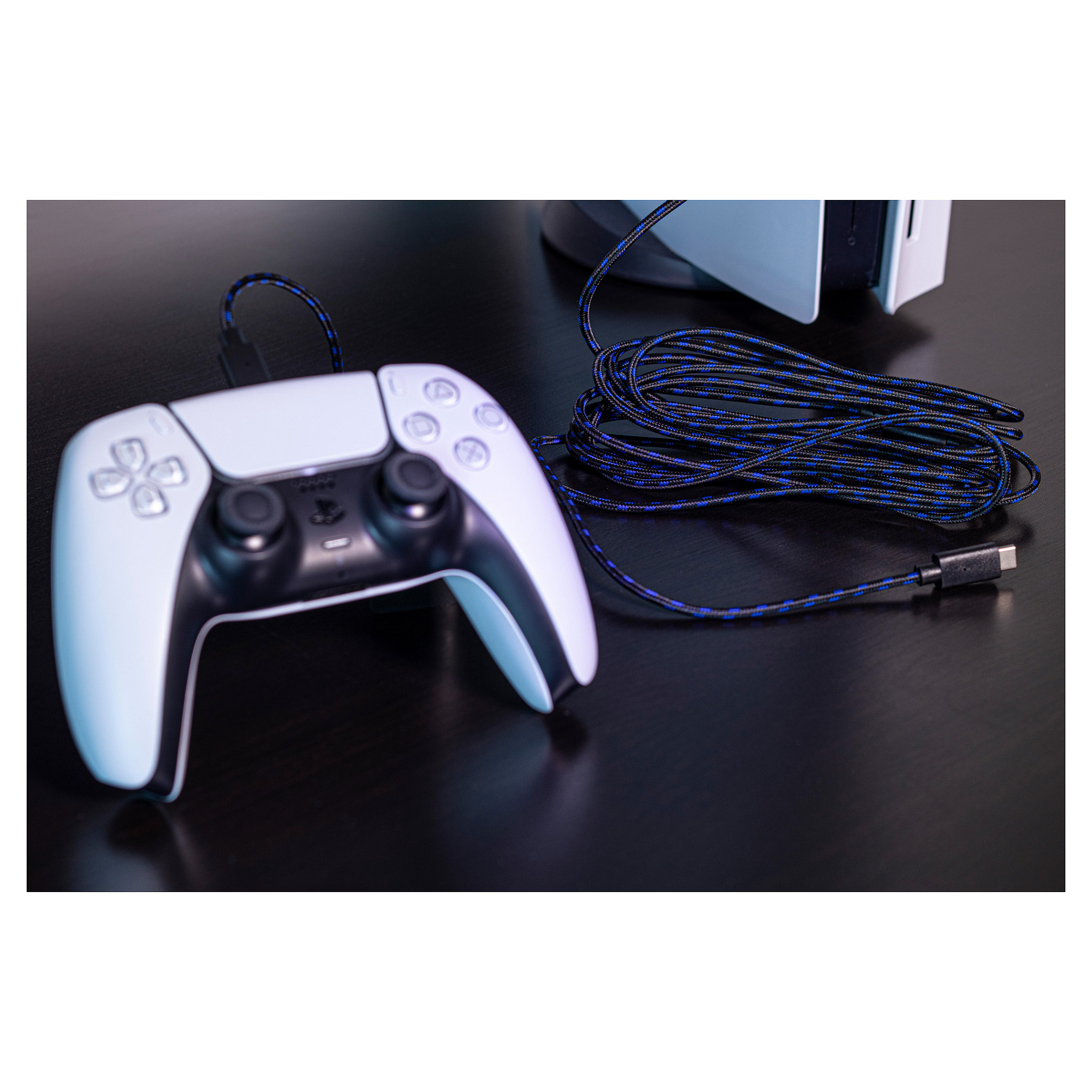 Aksesorë për Konsolë Venom VS5002 / PlayStation 5 / Dual Play & Charge Cable / USB-A në 2x USB-C / 3 m – Zezë/Blu 7