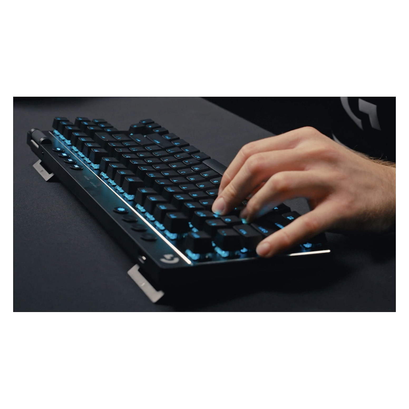 Tastierë Gaming Logitech G PRO X TKL LIGHTSPEED, Wireless, Mekanike, GX Red Linear, TKL, RGB, Bluetooth + LIGHTSPEED 2.4GHz - Zezë 6